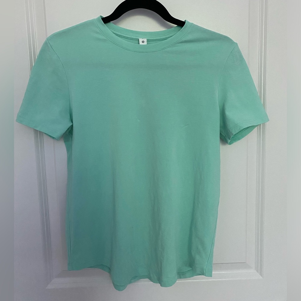 Lululemon Love Crew III Short Sleeve T-Shirt
